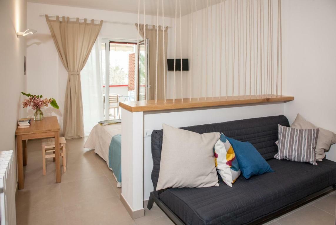 Sulmare Alba Adriatica Bed & Breakfast Ngoại thất bức ảnh