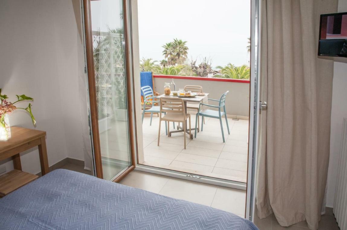 Sulmare Alba Adriatica Bed & Breakfast Ngoại thất bức ảnh