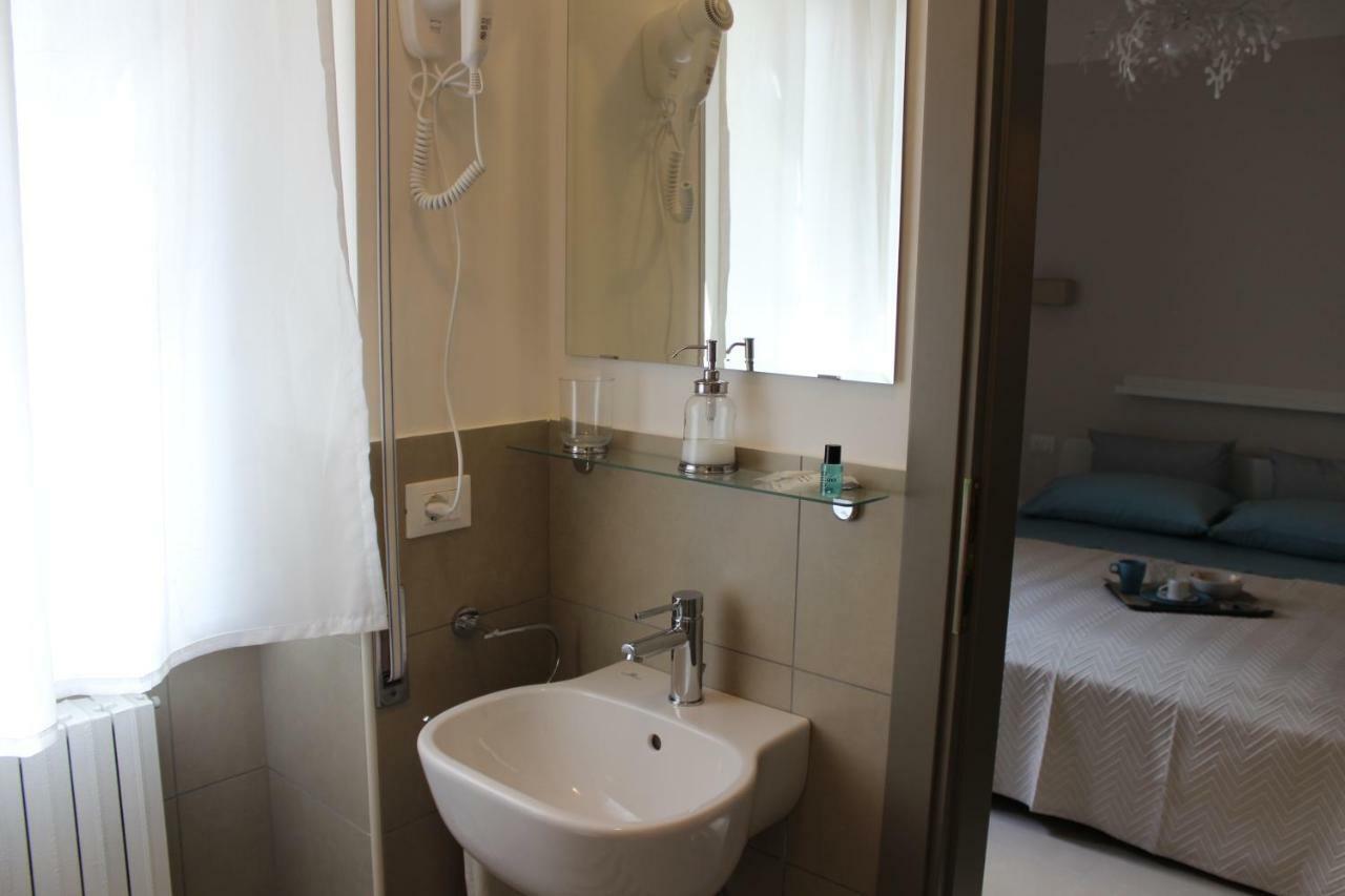 Sulmare Alba Adriatica Bed & Breakfast Ngoại thất bức ảnh