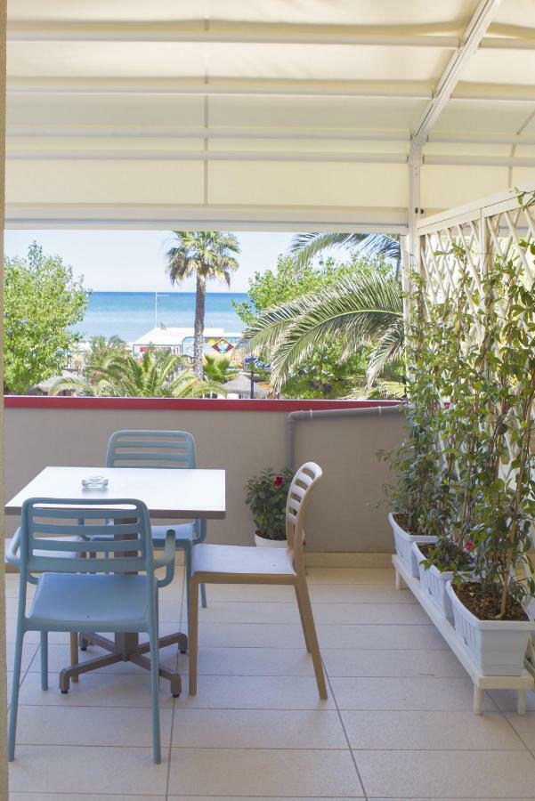 Sulmare Alba Adriatica Bed & Breakfast Ngoại thất bức ảnh